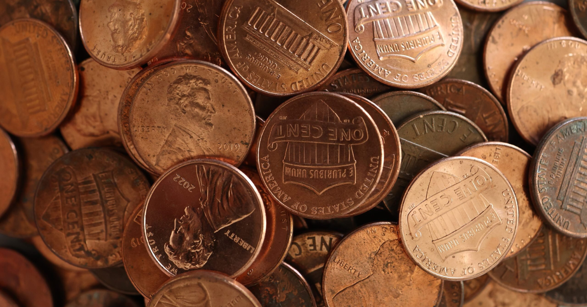 1-Penny Coin Could Be Worth Lakhs – Check If It's Hiding in Your Coin Jar Today