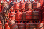 LPG Cylinder Price Cut: जानिए अब कितने में मिलेगा गैस सिलेंडर