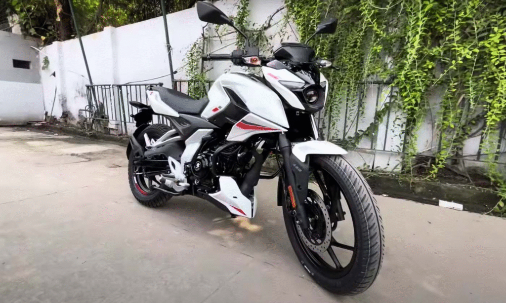 Pulsar N150 Website से हटी – जानिए आखिर क्या हुआ इस पॉपुलर बाइक को
